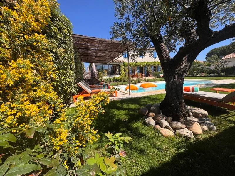 Jardín de La Bastide des Romarins