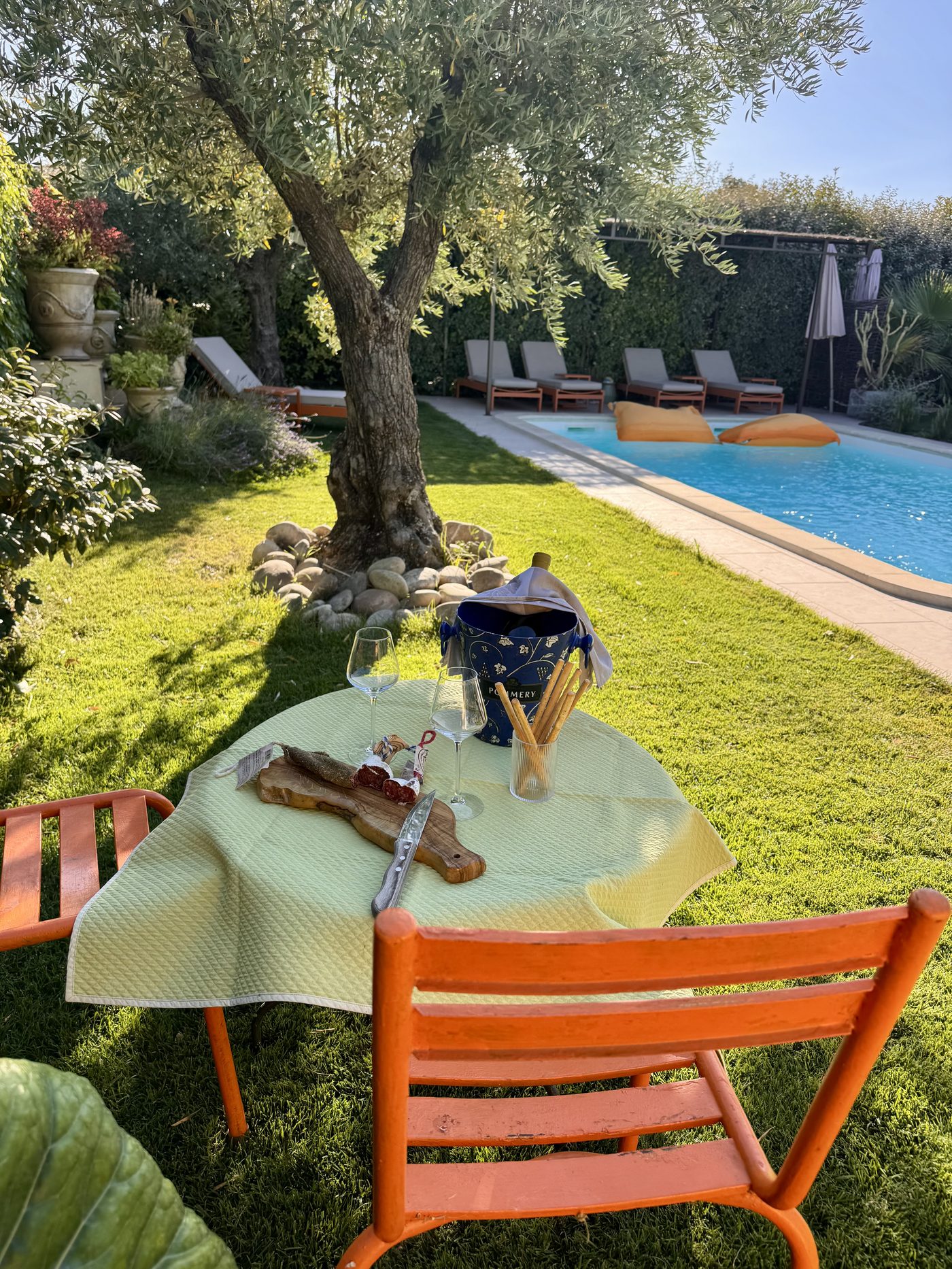 Vue d’ensemble de la Bastide des Romarins, privatisation Bastide Exclusive